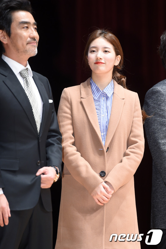 151105-star-suzy13-193b8