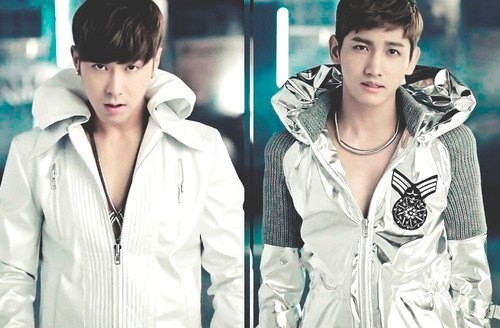 DBSK trở lại với MV "Humanoids" 1