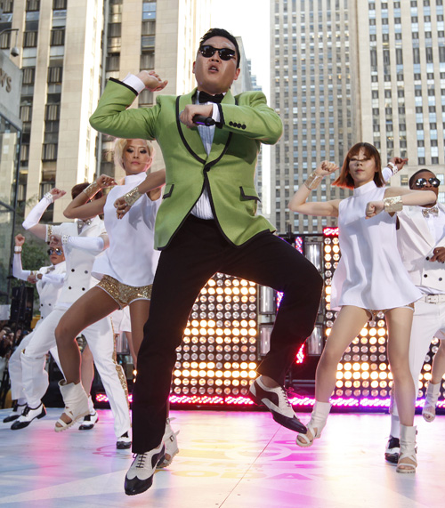 Jay Chou kêu gọi nói không với "Gangnam Style" 1