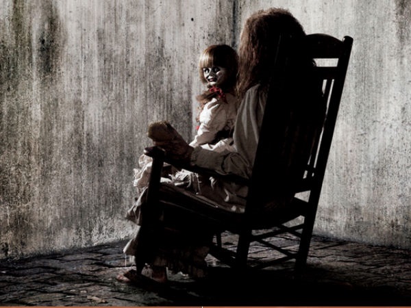 The Conjuring: Cùng chiêm ngưỡng trên màn ảnh những sự kiện có thật và đáng sợ từ biệt thự Harrisville trong The Conjuring. Điều gì xảy ra khi hai nhà nghiên cứu siêu nhiên ra tay giải quyết một trường hợp siêu nhiên đáng sợ nhất mà họ từng gặp? Khám phá và tìm hiểu ngay bây giờ.