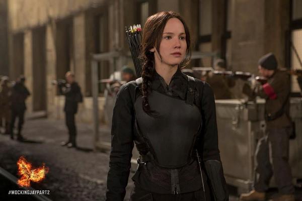 Chặng đường trở thành lãnh đạo của Katniss trong “Mockingjay - Part 2”