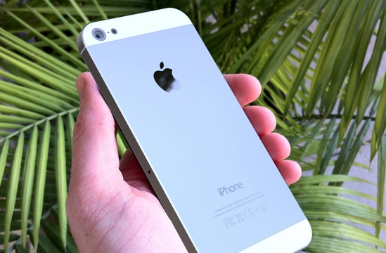 iphone-5-chi-khien-ban-kho-chiu-va-buc-minh