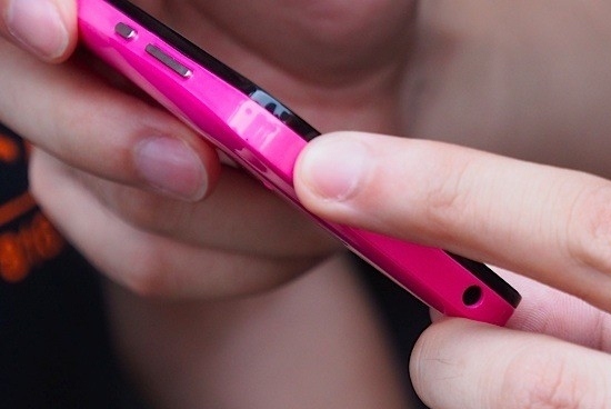 ngam-smartphone-loi-tu-gia-re-nhat-qua-dat