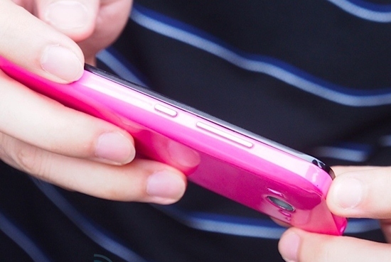 ngam-smartphone-loi-tu-gia-re-nhat-qua-dat