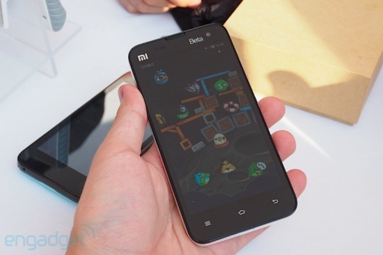 ngam-smartphone-loi-tu-gia-re-nhat-qua-dat