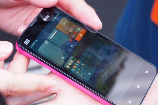 ngam-smartphone-loi-tu-gia-re-nhat-qua-dat