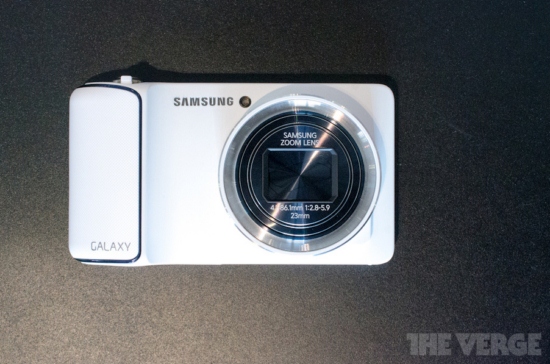 ngam-kiet-tac-hoan-hao-samsung-galaxy-camera