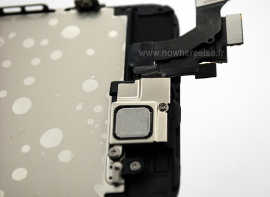 iphone-5-tiep-tuc-khoe-dang-truoc-cong-chung