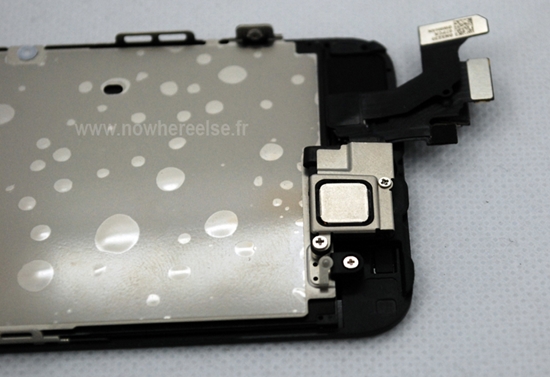 iphone-5-tiep-tuc-khoe-dang-truoc-cong-chung