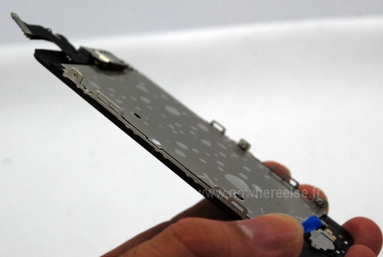 iphone-5-tiep-tuc-khoe-dang-truoc-cong-chung
