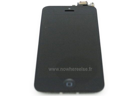 iphone-5-tiep-tuc-khoe-dang-truoc-cong-chung