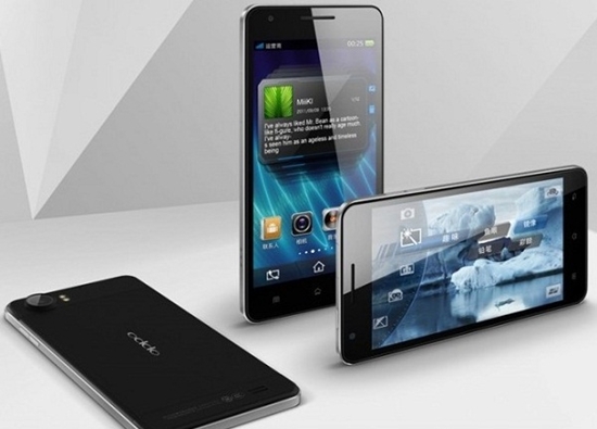choang-voi-smartphone-khung-chua-tung-thay