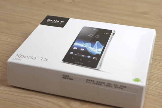 ngam-sieu-de-sony-xperia-tx-vua-den-viet-nam