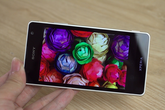 ngam-sieu-de-sony-xperia-tx-vua-den-viet-nam