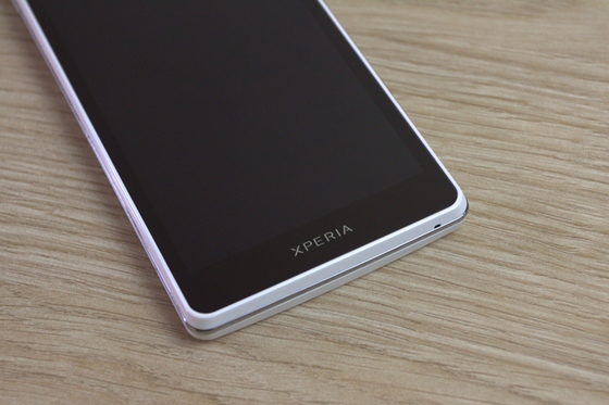 ngam-sieu-de-sony-xperia-tx-vua-den-viet-nam