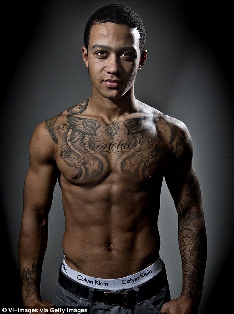 SportWarriorz  Lyon striker and Dutch international Memphis Depay with  his big lion tattoo Like it  Facebook