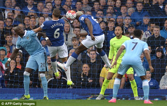 1440342515734_lc_galleryImage_Everton_s_Ivorian_striker-63c63