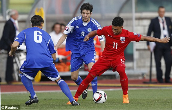 1441469483500_lc_galleryImage_Football_San_Marino_v_Eng-d257c