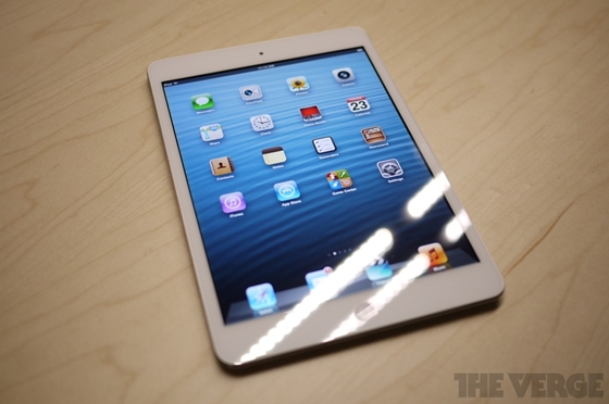 Trên tay sản phẩm iPad Mini mới 9