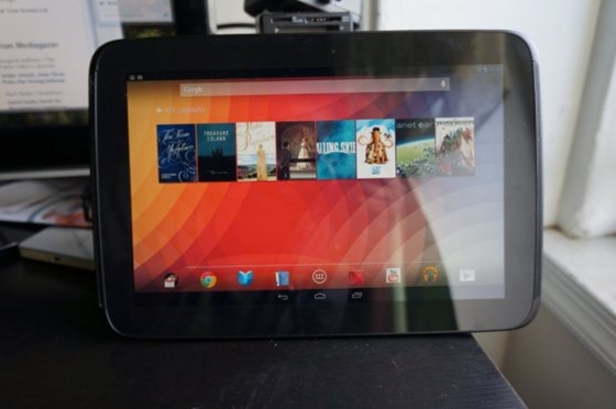 Nexus 4 và Nexus 10 chính thức lên kệ 3