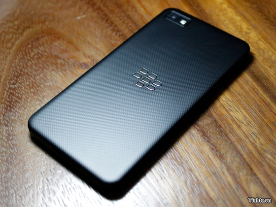 BlackBerry 10 L-Series lộ diện hình ảnh tại Việt Nam 8