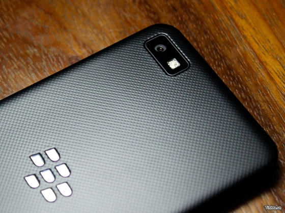 BlackBerry 10 L-Series lộ diện hình ảnh tại Việt Nam 9