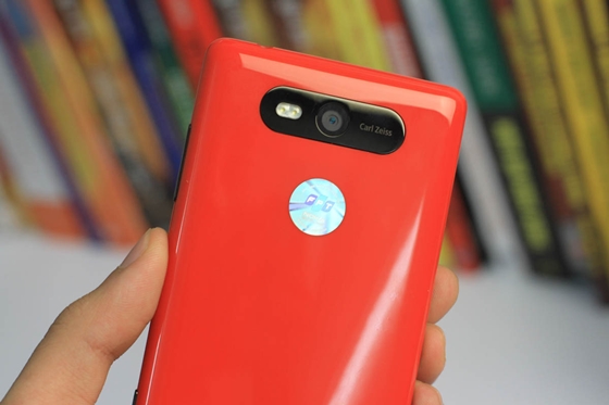 Nokia Lumia 820 về Việt Nam với giá 11 triệu đồng 3