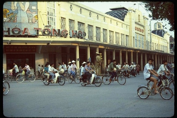 mot-goc-ha-noi-thoi-bao-cap-qua-anh