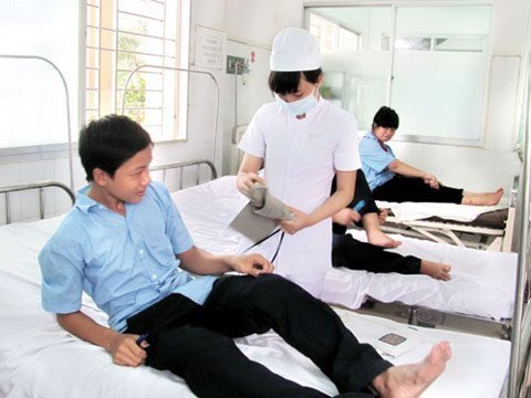thuoc-gay-nghien-tao-ao-giac-tan-cong-truong-hoc