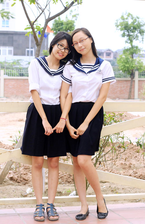 Teen Lương Thế Vinh khoe đồng phục thuỷ thủ