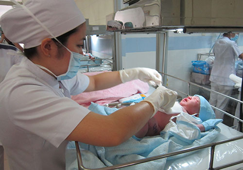 Những em b&eacute; "rồng" sinh ng&agrave;y đẹp 12/12 1