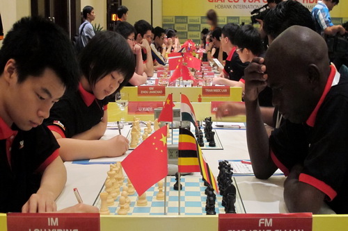 Giải cờ vua quốc tế HD Bank luôn thu hút lượng đông đảo kỳ thủ nổi tiếng tham dự qua 4 lần tổ chức