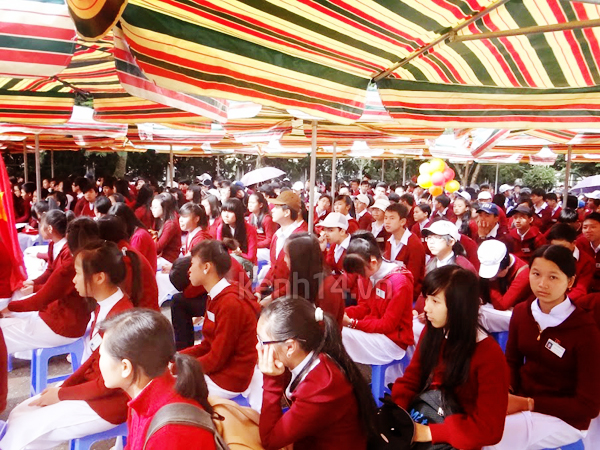 tung-bung-le-khai-giang-cua-teen-thang-long-da-lat