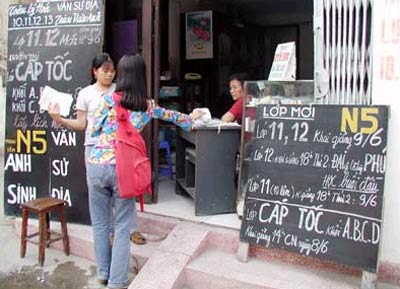 bo-tay-voi-tro-bip-cua-trung-tam-gia-su