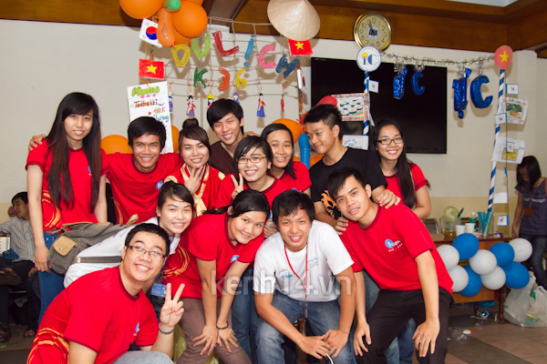 mot-ngay-lan-lon-cuc-vui-cua-sinh-vien-dh-kinh-te