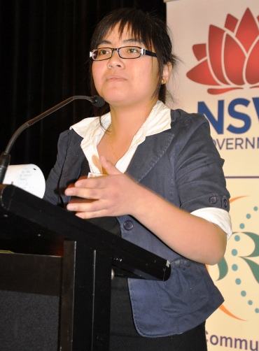 Nữ sinh Việt khiến ngành giáo dục Úc ngỡ ngàng