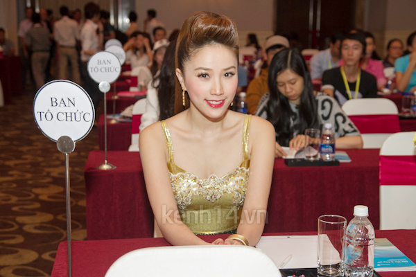 Dàn Miss Teen Xuân Mai, Huyền Trang và Bảo Thy hội ngộ