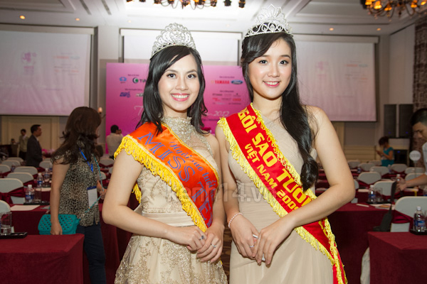 Dàn Miss Teen Xuân Mai, Huyền Trang và Bảo Thy hội ngộ