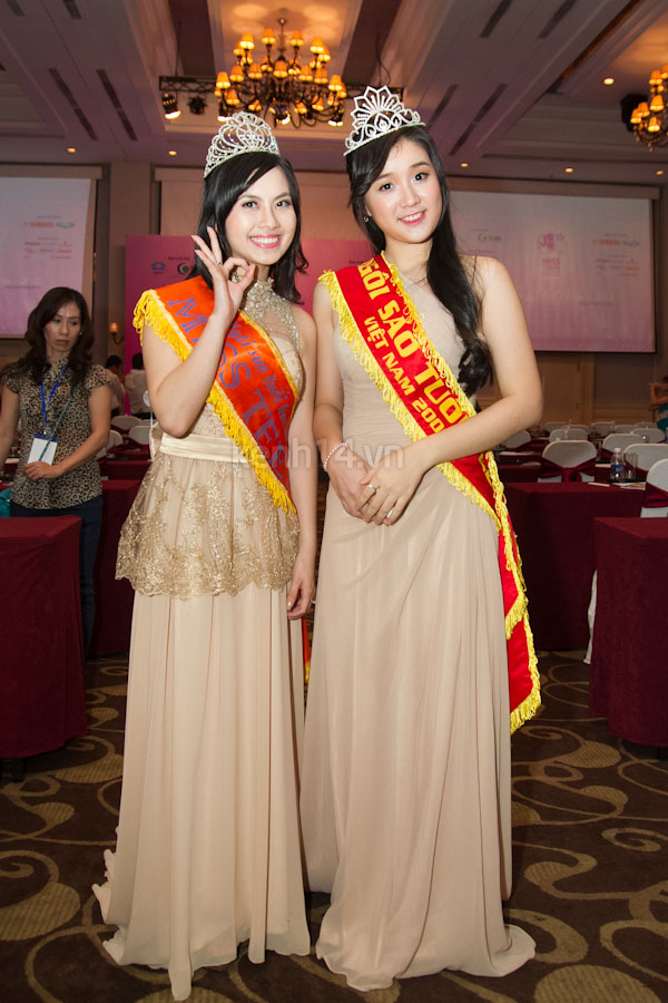 Dàn Miss Teen Xuân Mai, Huyền Trang và Bảo Thy hội ngộ