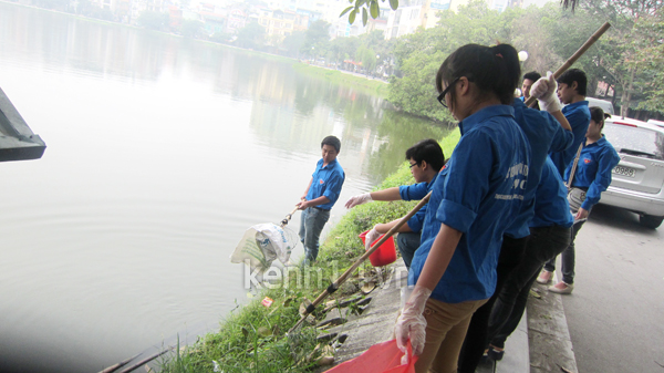 Một ngày làm đẹp đường phố Hà Nội của SV