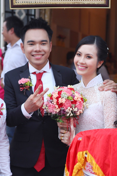 Miss Teen Huyền Trang được xe Limousine đón trong lễ rước dâu 59