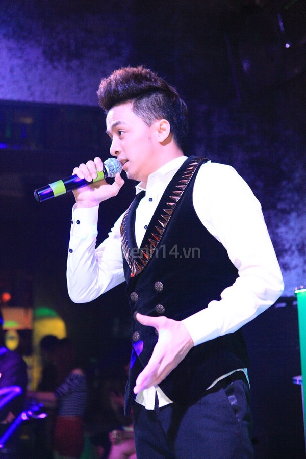 cao-thai-son-tinh-tu-nguoi-yeu-trong-hau-truong