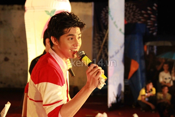 mac-mua-to-khan-gia-van-phat-cuong-vi-noo