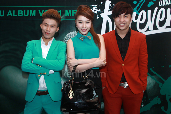 bao-thy-rang-ro-den-mung-mrt