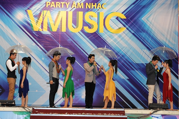 vmusic-bien-hoa-hoanh-trang-trong-party-am-nhac