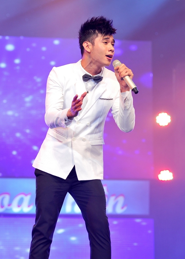 HLV The Voice hát cùng BGK Vietnam Idol