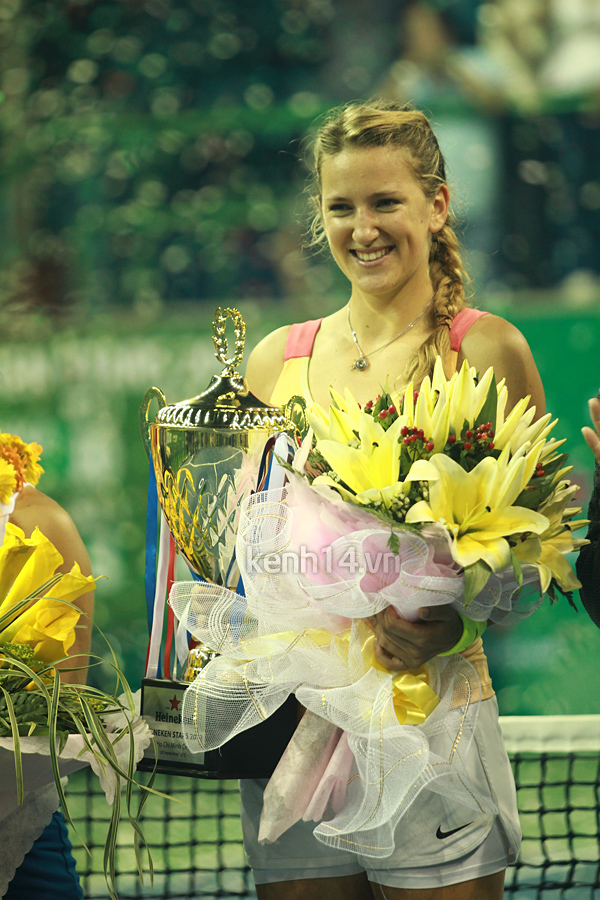 azarenka-toan-thang-trong-cac-tran-thi-dau-tai-viet-nam