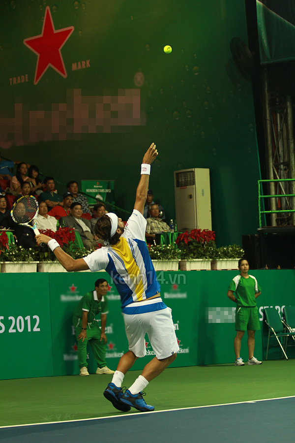 azarenka-toan-thang-trong-cac-tran-thi-dau-tai-viet-nam