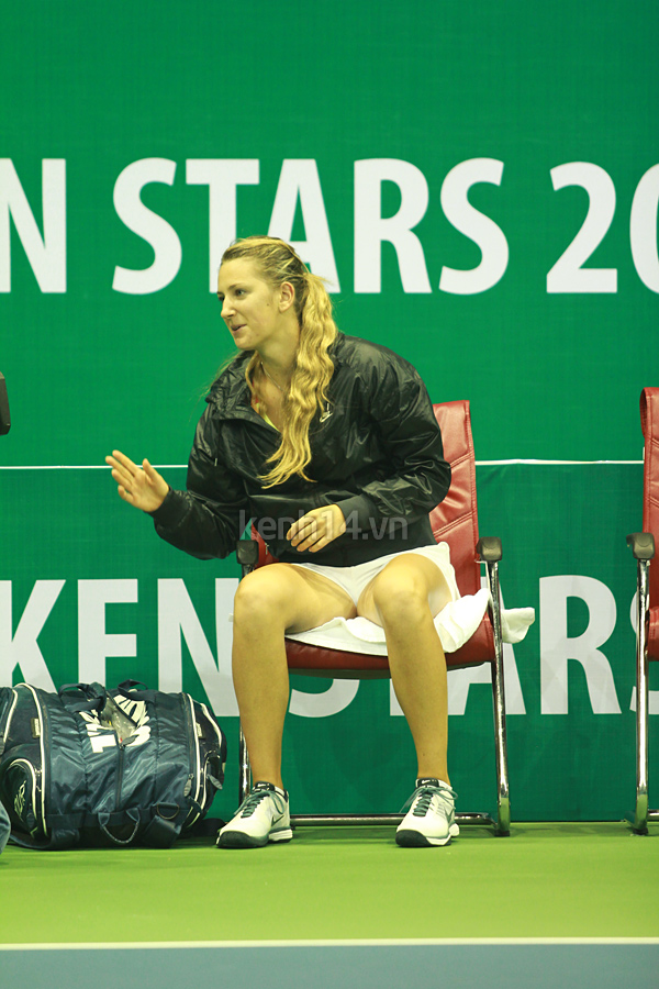 azarenka-toan-thang-trong-cac-tran-thi-dau-tai-viet-nam