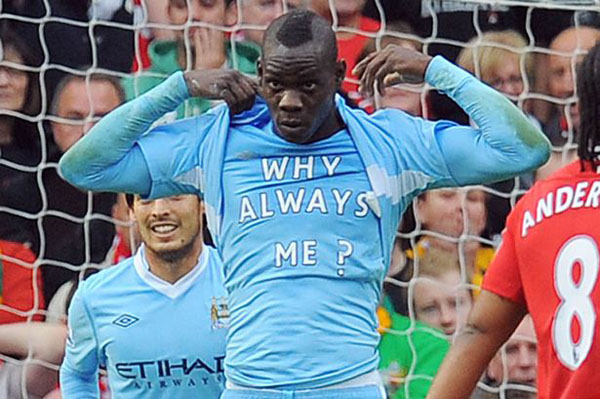 Balotelli đòi chia hoa hồng từ áo "Why Always Me"